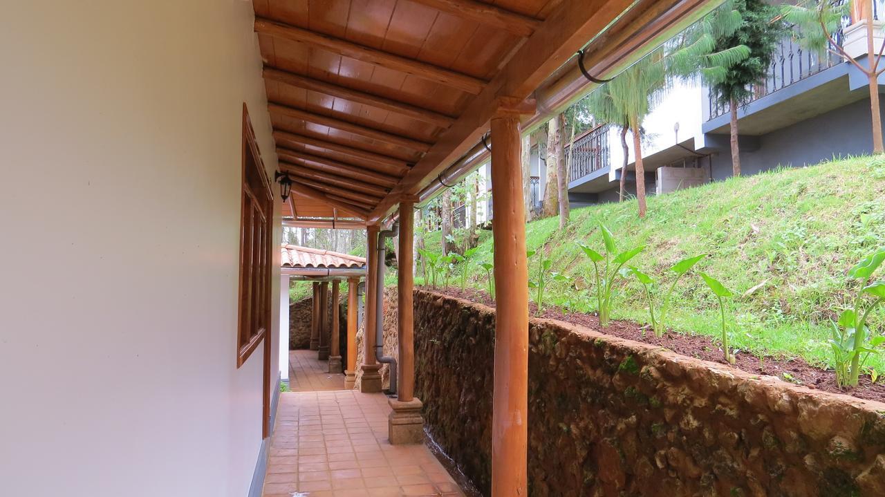 La Ensenada Hotel شاشابوياس المظهر الخارجي الصورة